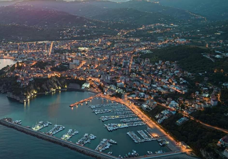 Willa Il Re Tritone Agropoli Zewnętrze zdjęcie